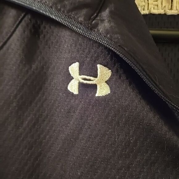 Under Armour Black Quarter-Zip Pullover Embrodered Red Logo Small Loose Women - Picture 3 of 16